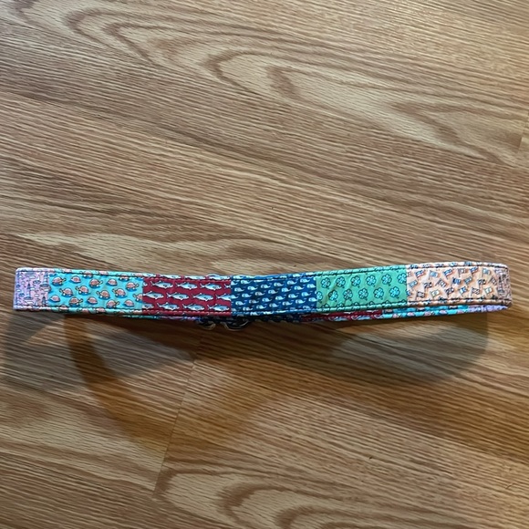 VINEYARD VINES sz M patchwork style belt with silver D-ring closure - Picture 4 of 12